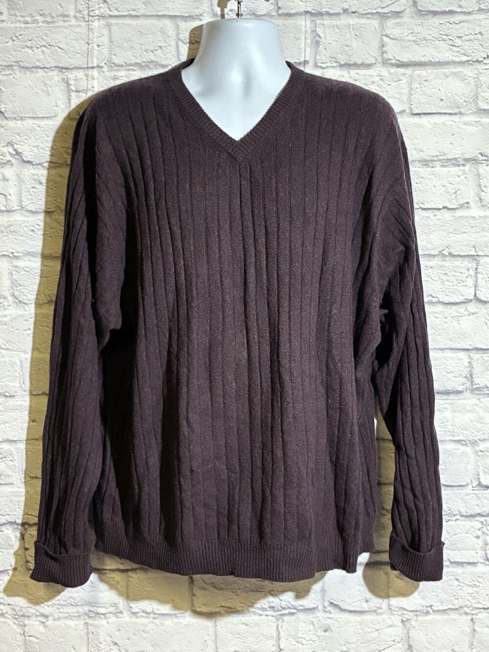 Club Room Men XXL 2 Ply Cashmere Sweater Burgundy V Neck Ribbed Knit